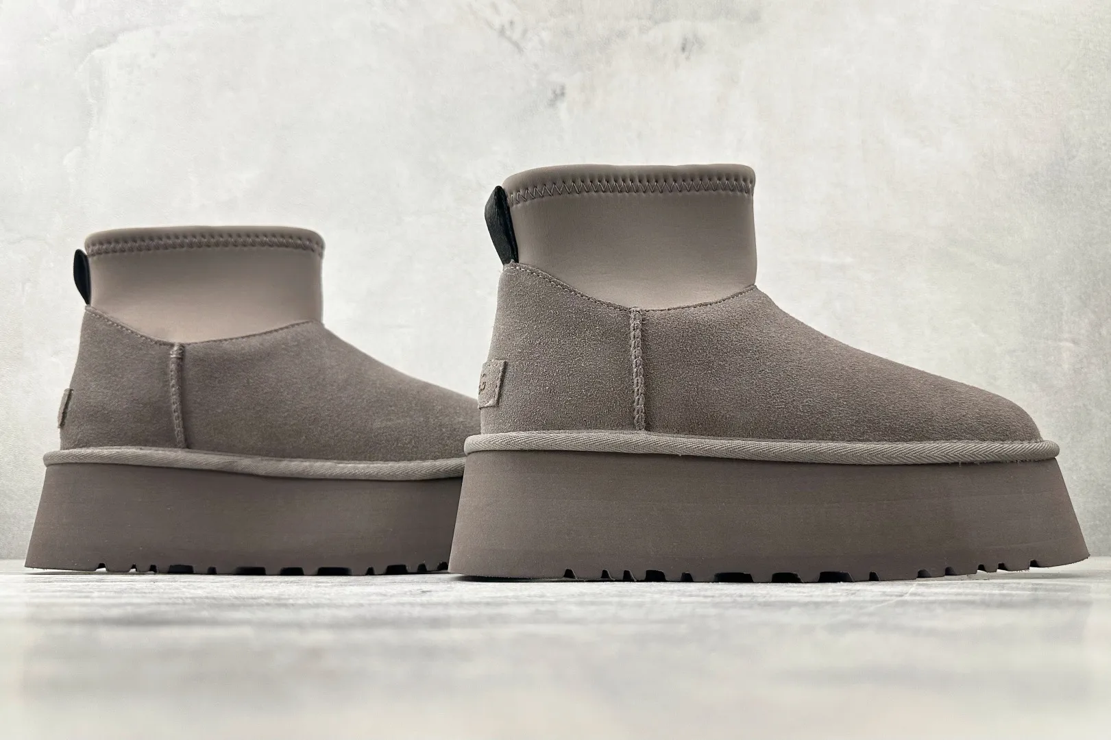 🐲💰 560 supports store UGG snow boots Thundercloud color Item number: 1168170-THND Size: 35 36 36.5 37.5 38 38.5 39 40